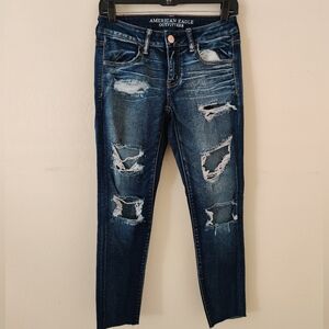American Eagle Outfitters Women's Distressed Blue Jeans